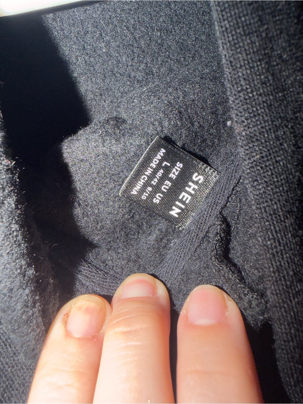 SHEIN Black Cropped Hooded Sweatshirt - Picture 3 of 3